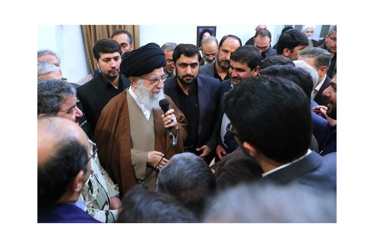اقتصاد مقاومتی؛ الگوی پدافند اقتصادی در مواجهه با جنگ ترکیبی و تحریم‌ها
